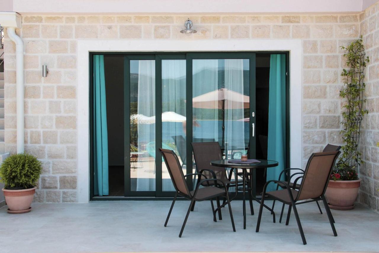טיווט Apartments Tramonto מראה חיצוני תמונה